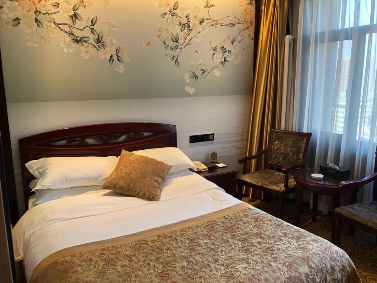 Lanzhou Hualian Hotel Экстерьер фото